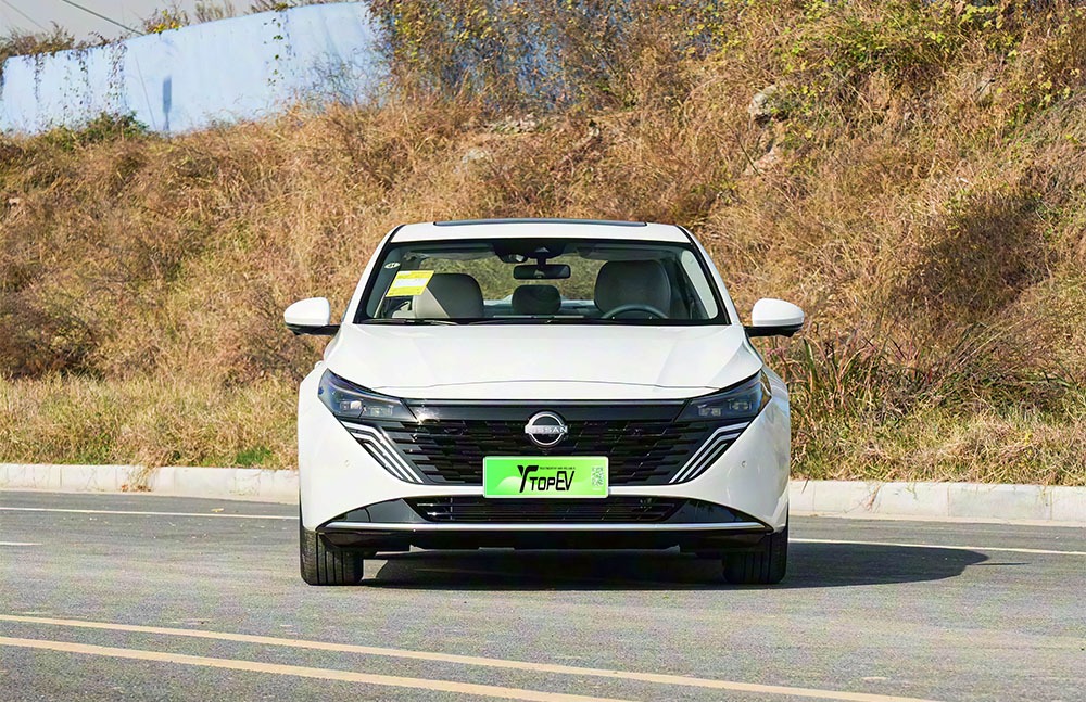 imgi_3_1_3(40) Nissan Teana 2026– Factory Price From China | China Electric Cars - Image 1